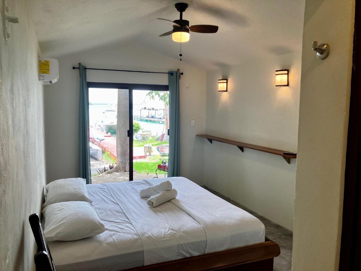 Bed and breakfast Tortuga Bacalar Extérieur photo