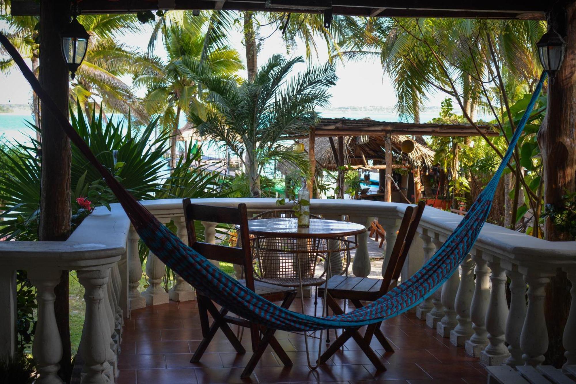 Bed and breakfast Tortuga Bacalar Extérieur photo